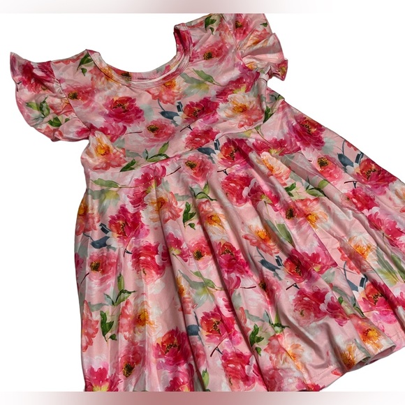 NEW Boutique Girl’s Flutter Sleeve Pink Floral Dress - Picture 4 of 10